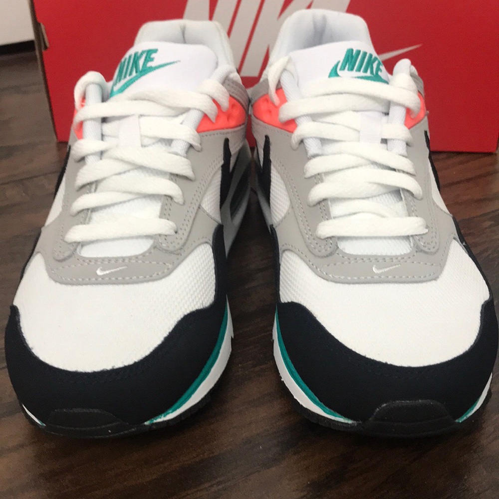 !!!! WMNS NIKE AIR MAX CORRELATE - Picture 7 of 12